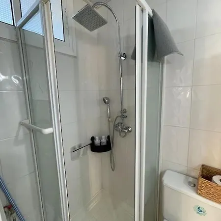 Golden Hour Beachfront Apartament *