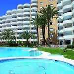 Golden Hour Beachfront Μαρμπέλλα