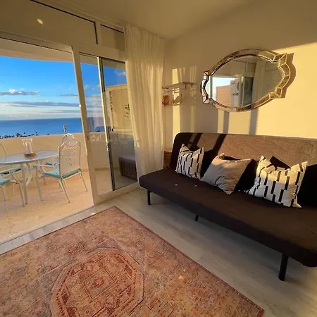 דירה Golden Hour Beachfront *